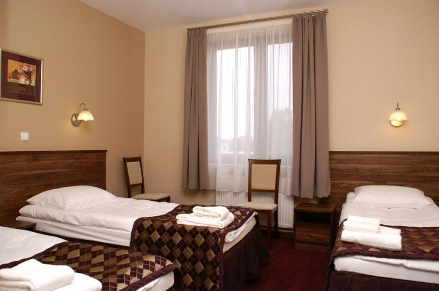Hotel Belfort Łomża Zimmer foto
